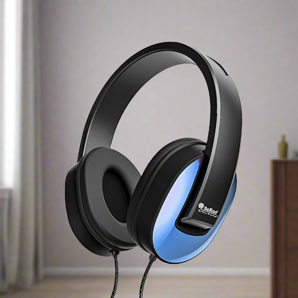 Blue color headphone 